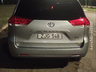 Toyota Sienna, 2013, бензин-газ (пропан), автомат. Тирасполь