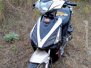 Продам мопед нэкст с доками на ходу. Mopeds and scooters