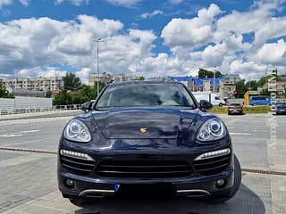 Продам Porsche Cayenne, 2013 г.в., дизель, автомат. Авторынок ПМР, Кишинёв. АвтоМотоПМР.