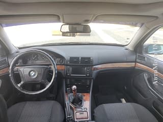 Selling BMW 5 Series, 2001 made in, gasoline-gas (methane), mechanics. PMR car market, Tiraspol. 