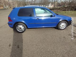 Selling Volkswagen Golf, 2000, gasoline-gas (propane), mechanics. PMR car market, Tiraspol. 