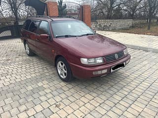 Selling Volkswagen Passat, 1996 made in, petrol, mechanics. PMR car market, Tiraspol. 