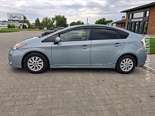 Selling Toyota Prius, 2013, plugin hybrid, аutomatic. PMR car market, Tiraspol. 