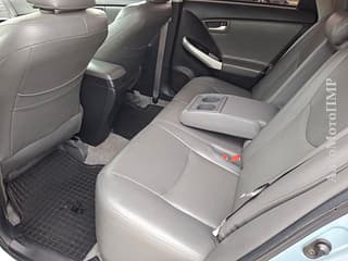 Selling Toyota Prius, 2013, plugin hybrid, аutomatic. PMR car market, Tiraspol. 