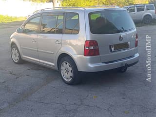 Vând Volkswagen Touran, 2004, diesel, manuala. Piata auto Pridnestrovie, Tiraspol. AutoMotoPMR.