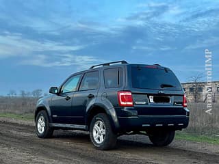 Надежный внедорожник гибрид и газ метан на обмен. пишите