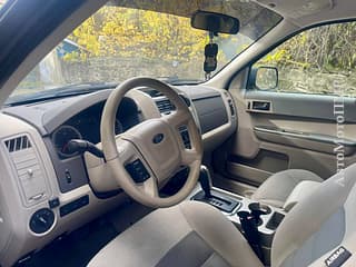 Надежный внедорожник гибрид и газ метан на обмен. пишите