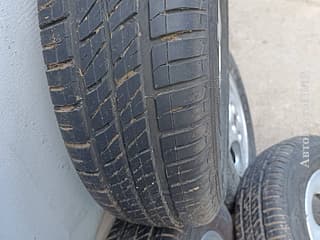 Vând roți cu anvelope . Roți cu anvelope în Pridnestrovie, Tighina. AutoMotoPMR - Piața Auto Pridnestrovie.