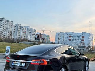 Vând Tesla Model S, 2013 a.f., electro, mașinărie. Piata auto Pridnestrovie, Tiraspol. AutoMotoPMR.