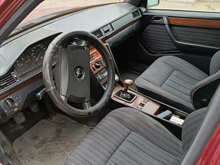 Продам Mercedes Series (W124), 1992 г.в., механика. Авторынок ПМР, Тирасполь. АвтоМотоПМР.