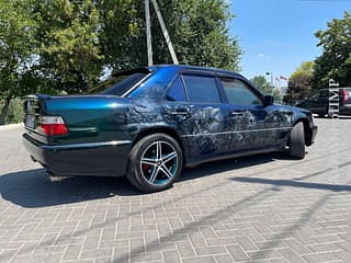 Vând Mercedes Series (W124), 1995 a.f., diesel, mașinărie. Piata auto Transnistria, Tiraspol. AutoMotoPMR.