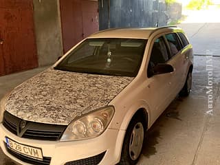 Универсальный автомобиль в хорошей комплектации!. Продам мото запчасти