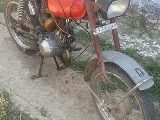 Продам Карпаты, на поршневой новые кольца, самовывоз. Moto vehicles and spare parts - moto market of the Moldova and Pridnestrovie<span class="ans-count-title"> (970)</span>