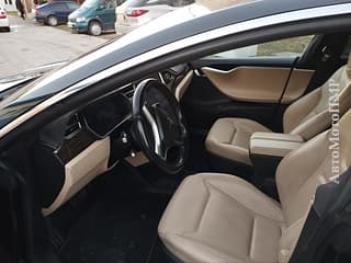 Продам Tesla Model S, 2015 г.в., электро, автомат. Авторынок ПМР, Тирасполь. АвтоМотоПМР.