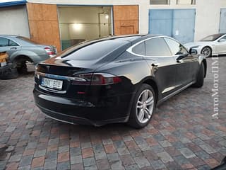 Продам Tesla Model S, 2015 г.в., электро, автомат. Авторынок ПМР, Тирасполь. АвтоМотоПМР.