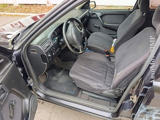 Vând Opel Vectra, 1993, benzină, manuala. Piata auto Pridnestrovie, Tiraspol. AutoMotoPMR.