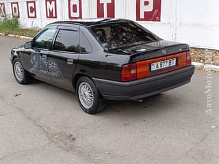 Vând Opel Vectra, 1993, benzină, manuala. Piata auto Pridnestrovie, Tiraspol. AutoMotoPMR.