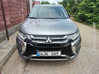 Used Cars in Moldova and Transnistria, sale, rental, exchange<span class="ans-count-title"> (1)</span>. Продам Mitsubishi Outlander 2015. 2.0 Hybrid Plug-in