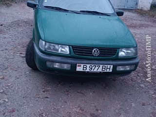 Selling Volkswagen Passat, 1995, gasoline-gas (methane), mechanics. PMR car market, Tiraspol. 