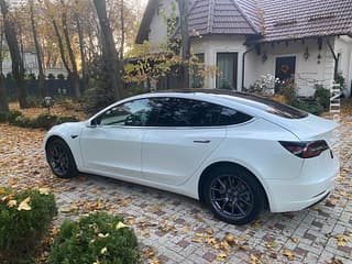 Продам Tesla Model 3, 2019, электро, автомат. Авторынок ПМР, Тирасполь. АвтоМотоПМР.