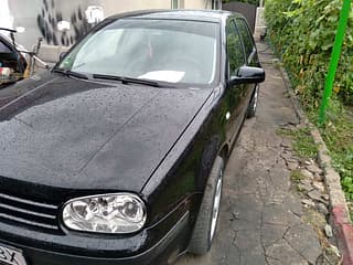 Selling Volkswagen Golf, 2004 made in, diesel, mechanics. PMR car market, Tiraspol. 