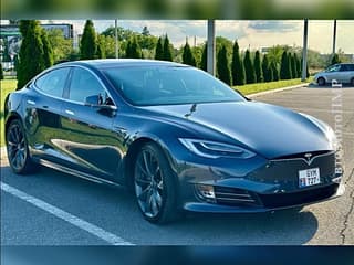 Selling Tesla Model S, 2017, electro, аutomatic. PMR car market, Chisinau. 