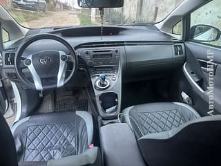 Toyota Prius, 2010, gasoline-gas (propane), аutomatic. Tiraspol