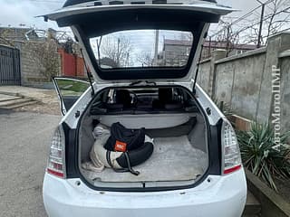Toyota Prius, 2010, gasoline-gas (propane), аutomatic. Tiraspol