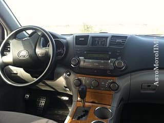 Продам Toyota Highlander, 2009 г.в., гибрид, автомат. Авторынок ПМР, Тирасполь. АвтоМотоПМР.