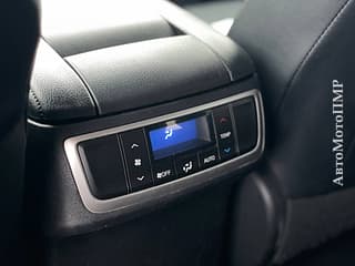 Тайота хайлендер 8 мест пишите на обмен 77751188