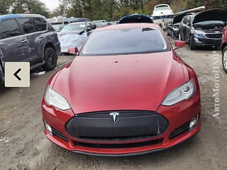 Tesla Model S, 2014, электро, автомат. Тирасполь