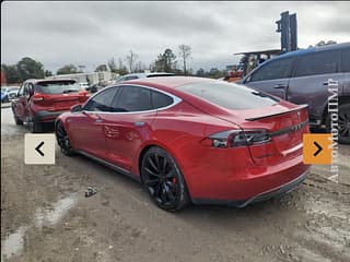 Tesla Model S, 2014, электро, автомат. Тирасполь