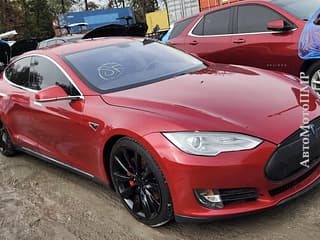 Tesla Model S, 2014, электро, автомат. Тирасполь