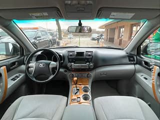 Vând Toyota Highlander, 2008 a.f., hibrid, automata. Piata auto Pridnestrovie, Tiraspol. AutoMotoPMR.