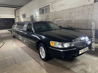 Продам Lincoln Town Car, 2001 г.в., бензин, автомат. Авторынок ПМР, Тирасполь. АвтоМотоПМР.