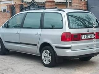 Vând Volkswagen Sharan, 2002 a.f., diesel, mecanica. Piata auto Pridnestrovie, Tiraspol. AutoMotoPMR.