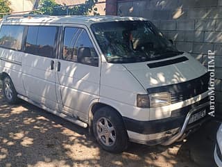 Отличный бусик для семьи и для работы! пишите.. Used Cars for Sale in Moldova and Pridnestrovie