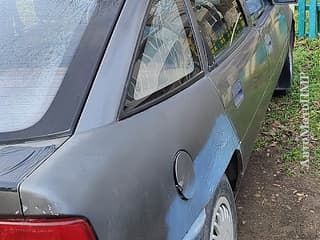 Selling Opel Vectra, 1990, petrol, mechanics. PMR car market, Tiraspol. 