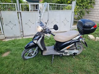  Maxiscooter, Piaggio, LIBERTY, 2008 a.f., 150 cm³ (Carburator pe benzină) • Мotorete și Scutere  în Pridnestrovie • AutoMotoPMR - Piața moto Pridnestrovie.