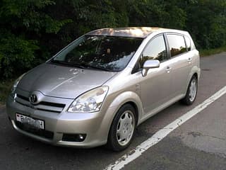 Toyota Corolla verso 2.2 disel 2005 год
