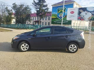 Vinde Toyota Prius, 2010 a.f., hibrid, mașinărie. Piata auto Transnistria, Tiraspol. AutoMotoPMR.