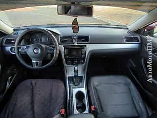 Vând Volkswagen Passat, 2013, benzină-gaz (metan), automata. Piata auto Pridnestrovie, Tiraspol. AutoMotoPMR.