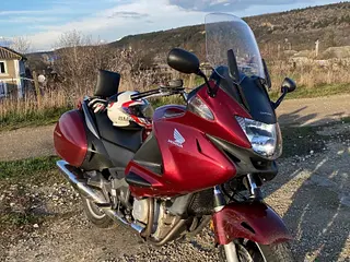 Продам мотоцикл Honda NT700v